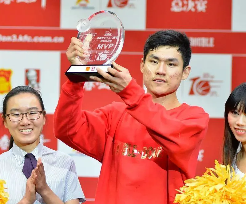 如何为不同水平的球员制定个性化的篮球训练策略_1
